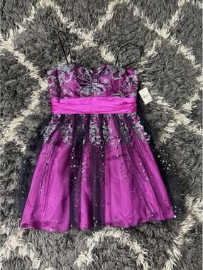 MXI Juniors Special Occasion Dress Women’s Size 13 Fuchsia Pink Brand New NWT